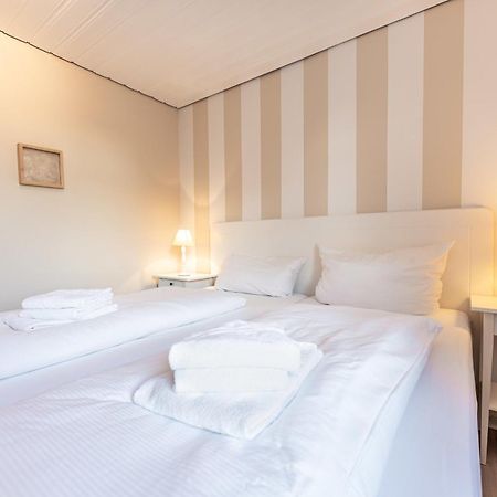 Landhaus Am Meer - Whg 3 Liinsand Utersum Esterno foto